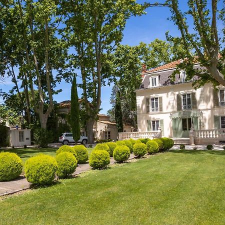 Les Frenes En Provence-Chateau Zen Avignon Ngoại thất bức ảnh