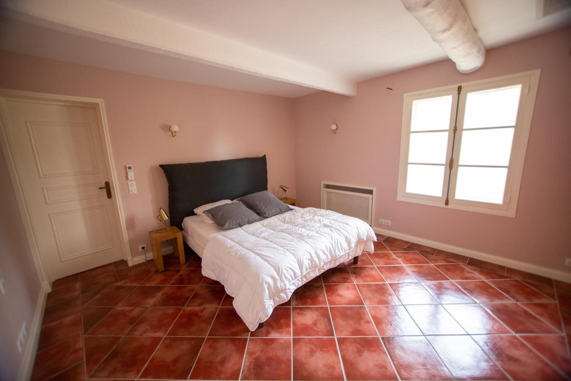 Les Frenes En Provence-Chateau Zen Avignon Phòng bức ảnh