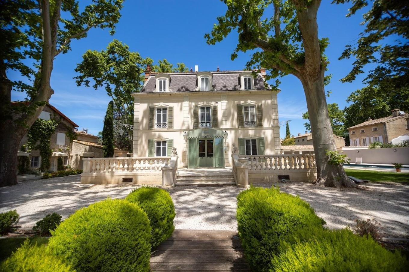 Les Frenes En Provence-Chateau Zen Avignon Ngoại thất bức ảnh